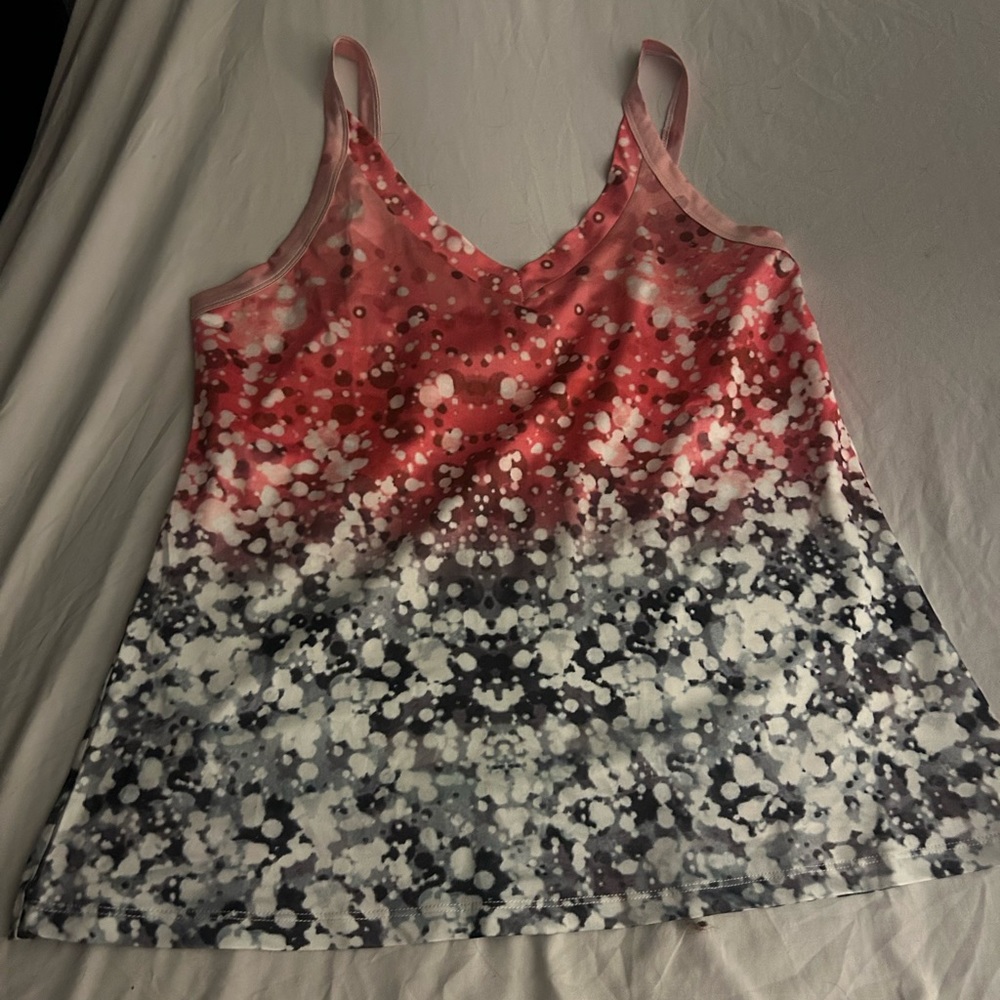 Women’s tank top, very pretty size extra large
